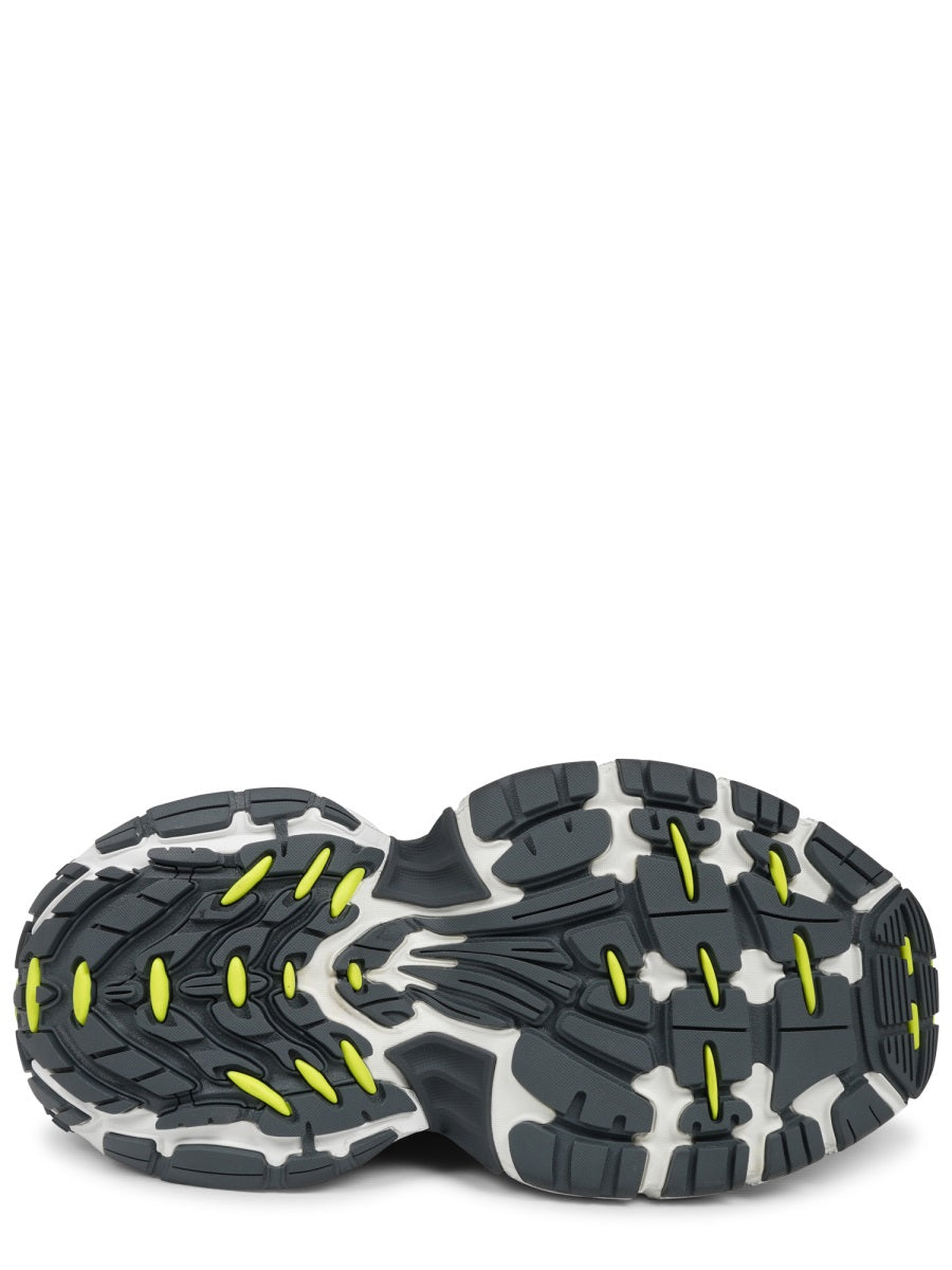 Sporty Sneakers With Chunky Sole And Reflective Details