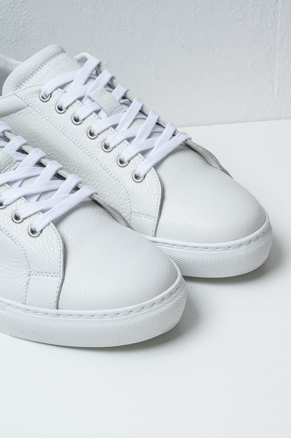Top Spin Leather Sneakers