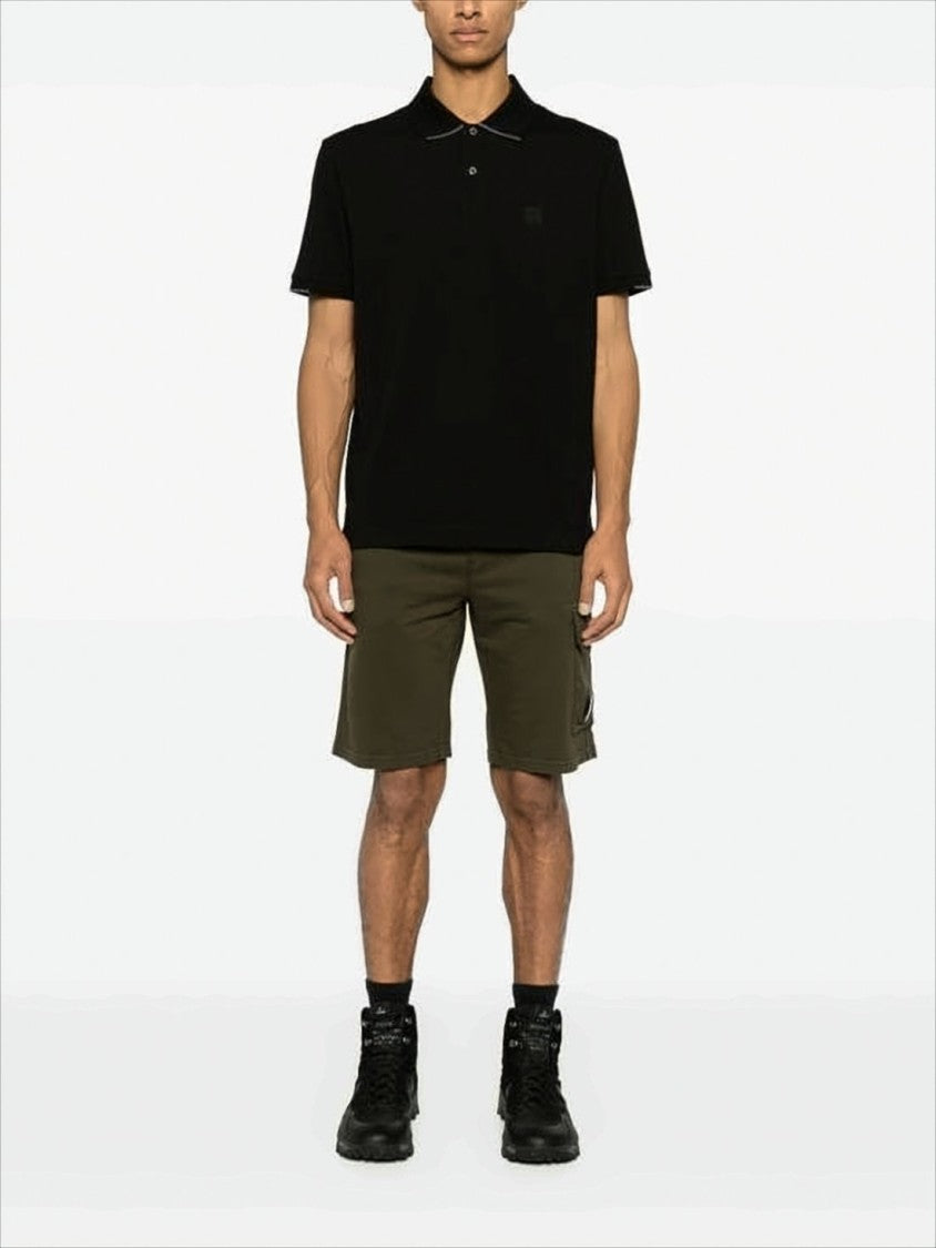 Relaxed Fit Cargo Shorts With Distinctive Lens Detail