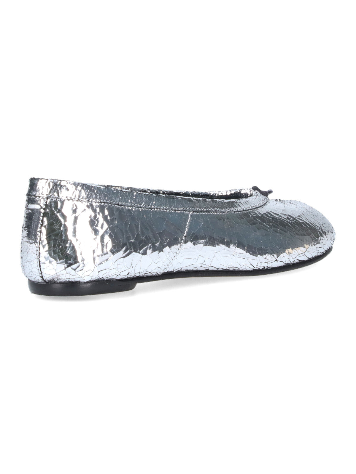 Crinkled Metallic Silver Flats with Rounded Toe