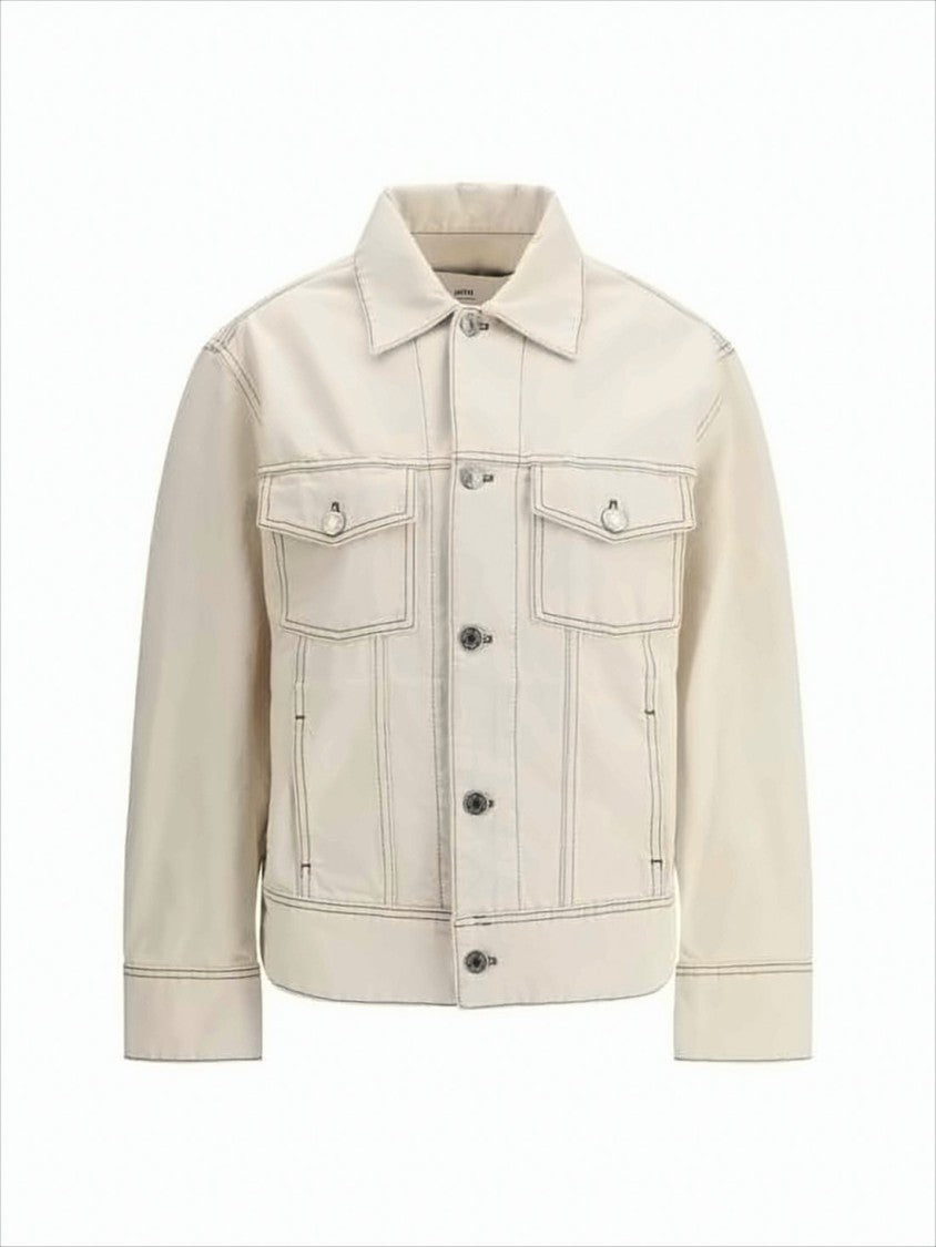 Classic Denim Jacket with Structured Silhouette