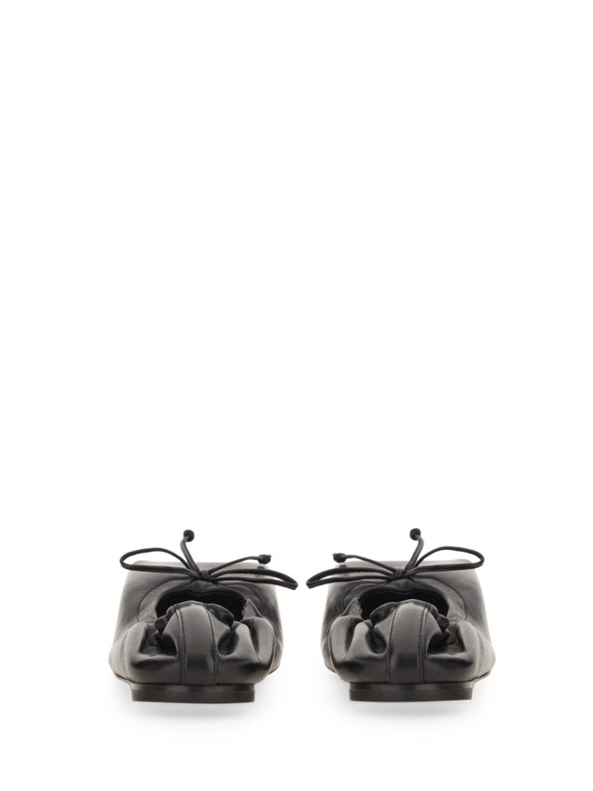 Black Square-Toe Shoes With Gathered Upper