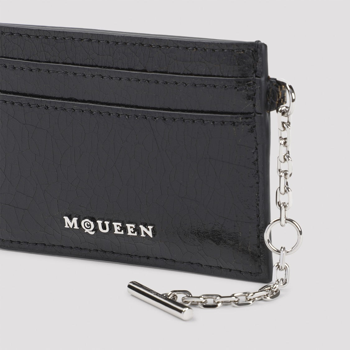 Leather Wallet With Compact Design And Chain Detail