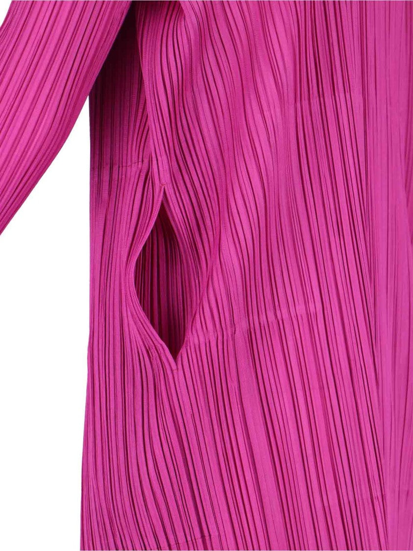 Pleated Design Women's Jacket With Modern Silhouette
