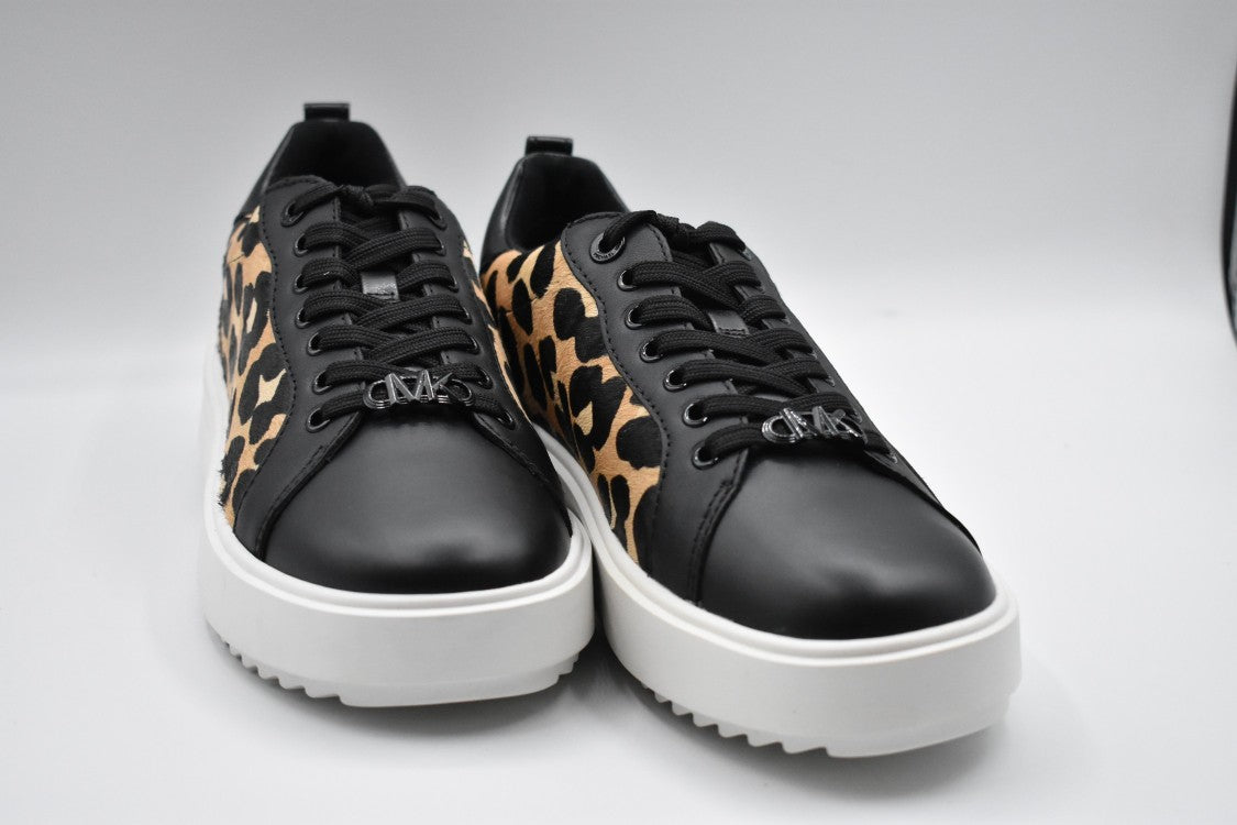 Sneakers With Leopard Print And Sole