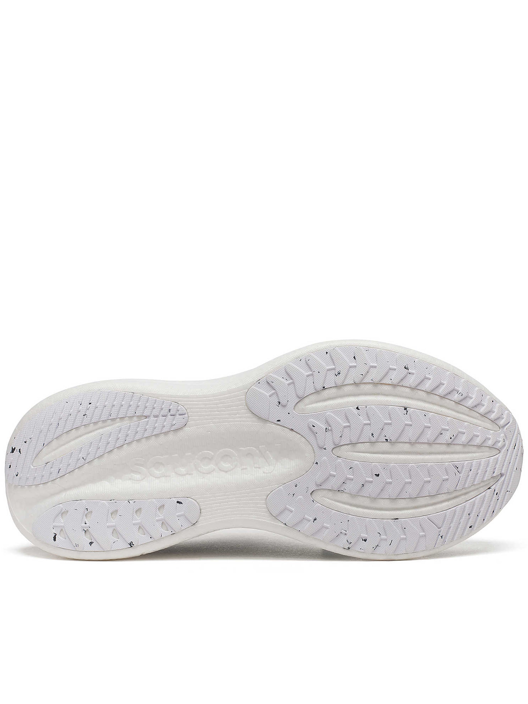 Streamlined Athletic Sneakers with Breathable Mesh Upper