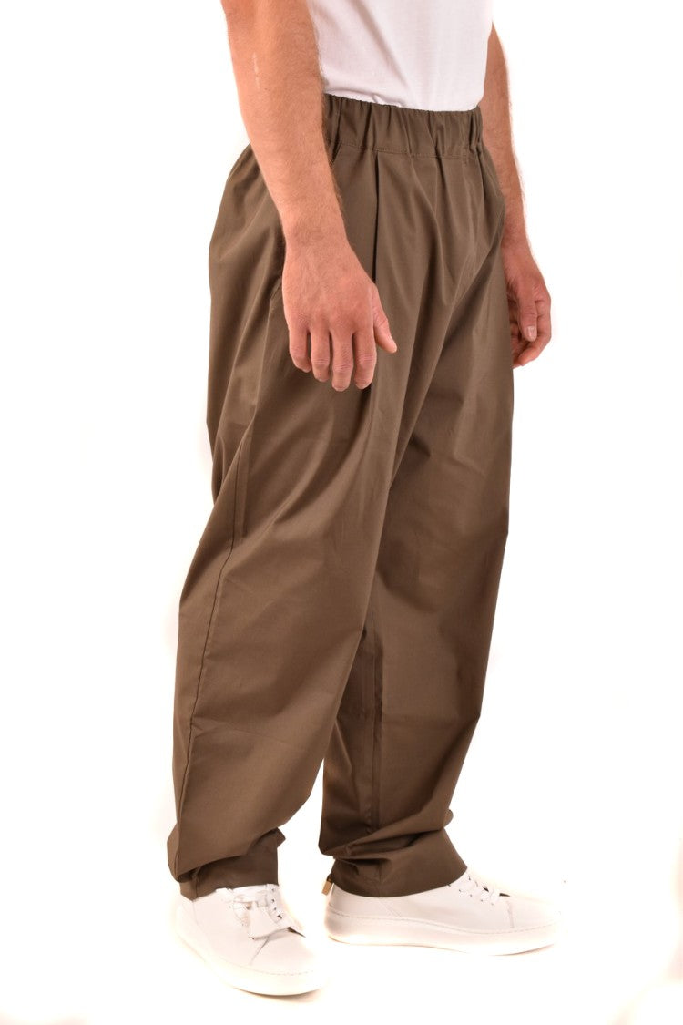 Loose-Fitting Trousers With Elastic Waistband