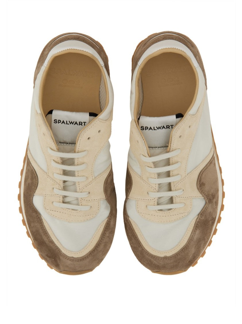 Marathon Trail Low Sneaker