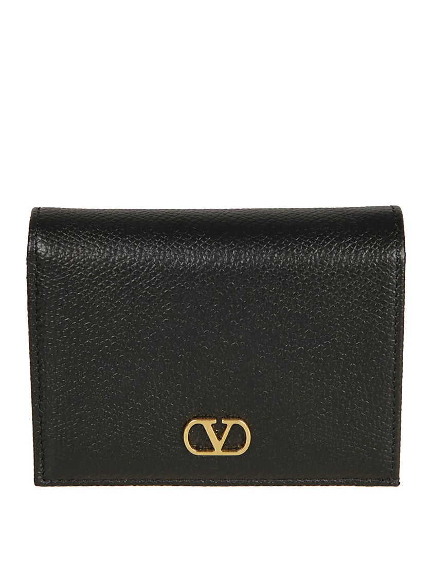 Compact Pebble Calf Leather Wallet With Vlogo Detail