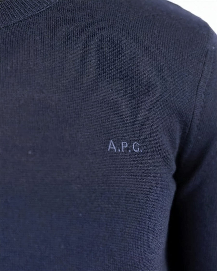 Crewneck Sweater in Smooth Knit Wool