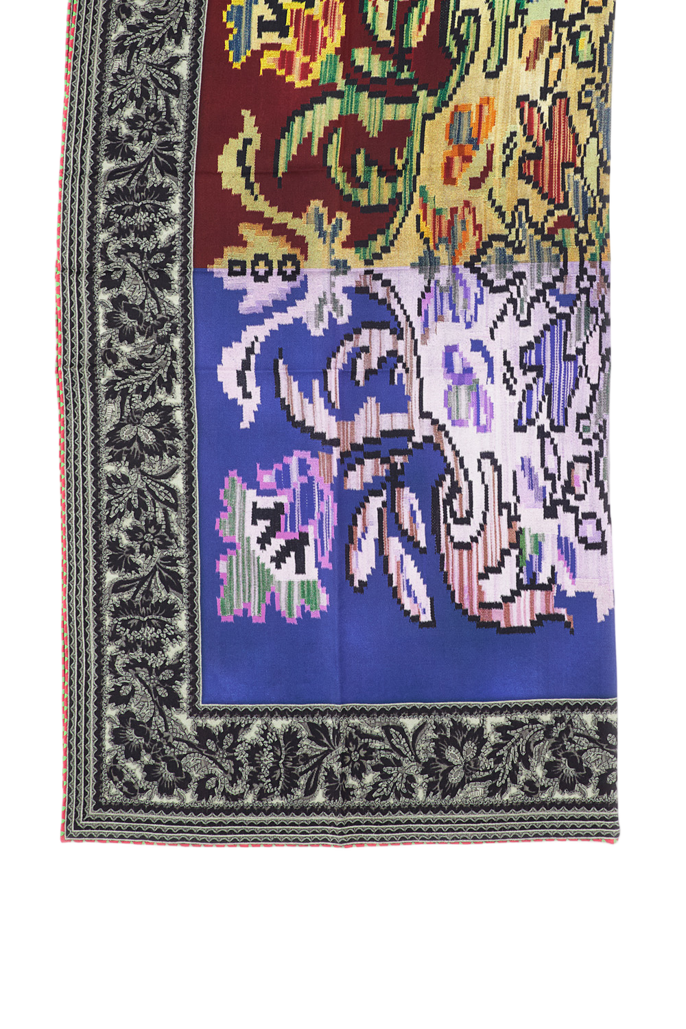 Artistic Multicolour Scarf with Dynamic Pattern