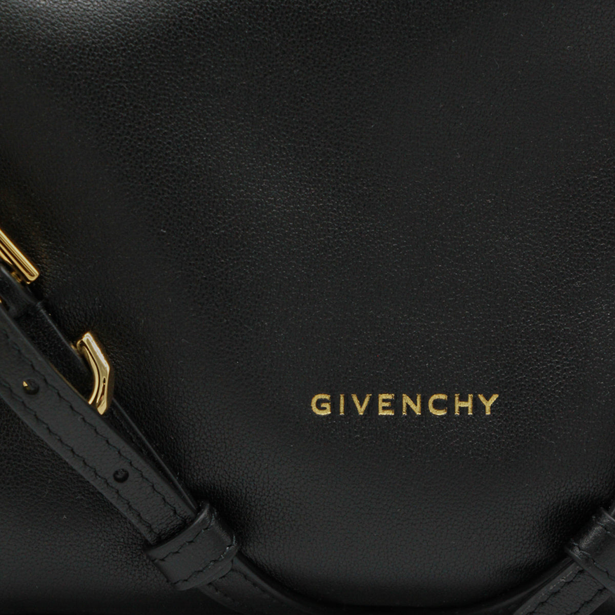 Black Leather Voyou Shoulder Bag