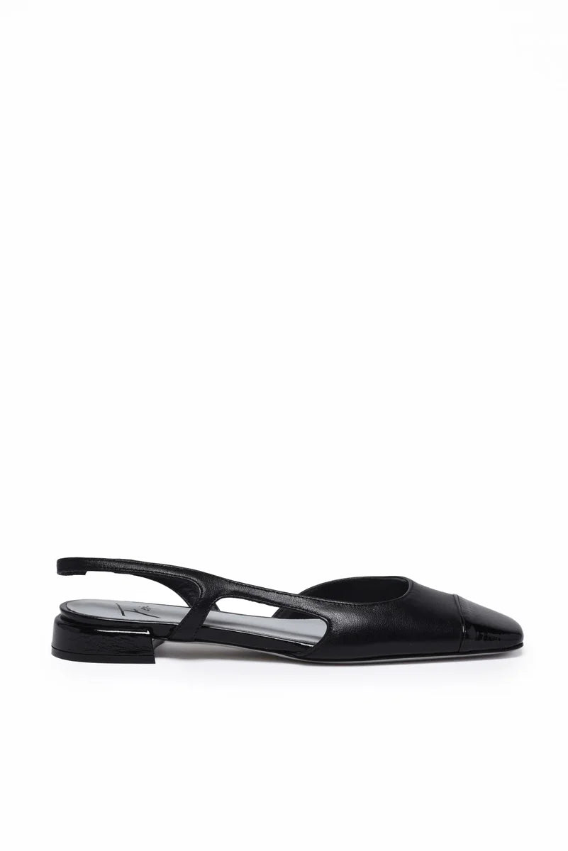 Leather Pumps - Black