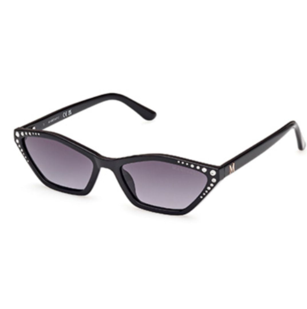 Gm00002 5601b Cat-Eye Sunglasses with Studded Frame