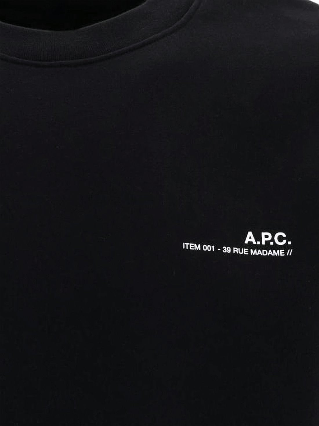 Minimalist Long-Sleeve Crewneck Sweatshirt with Logo Detail