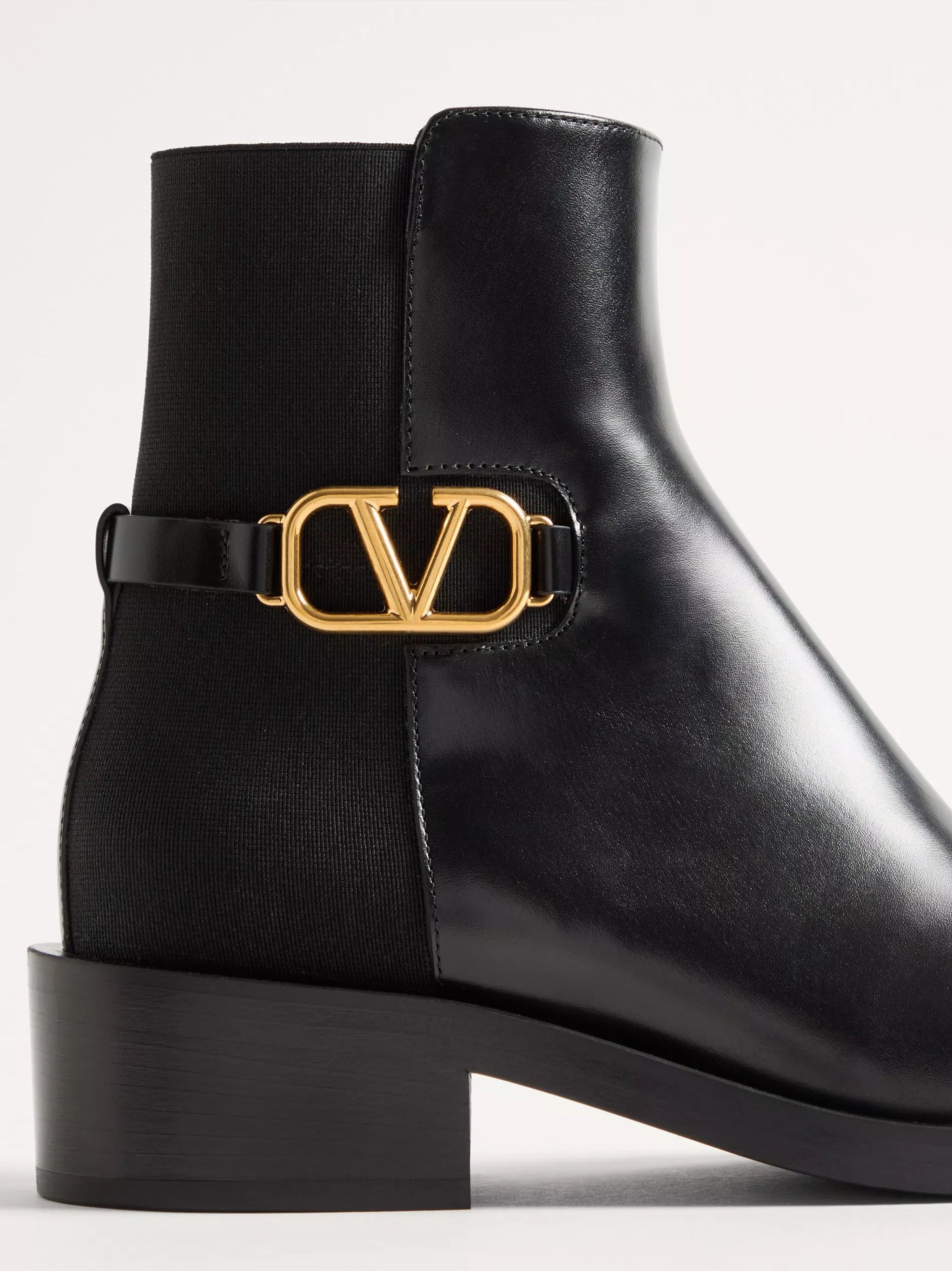 Black Polished Leather Elastic Back Bootie