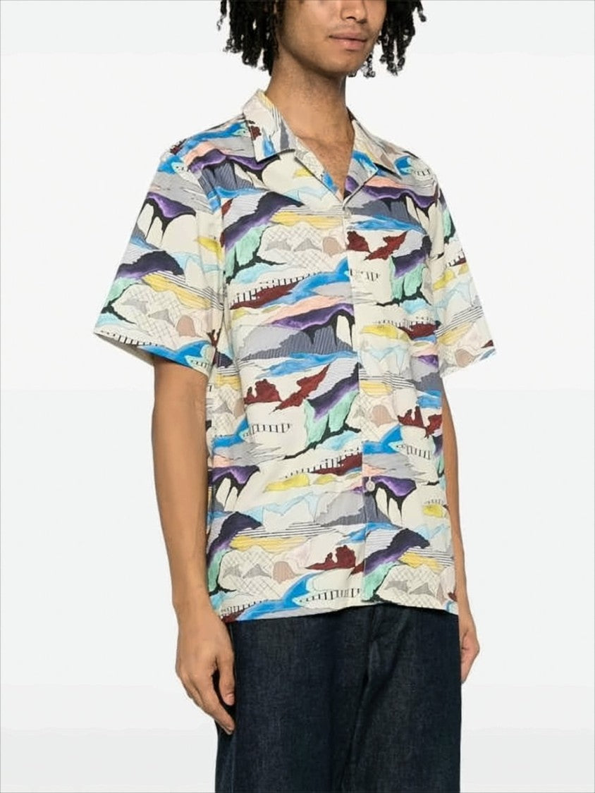 Short-Sleeve Camp Collar Shirt With Abstract Pattern