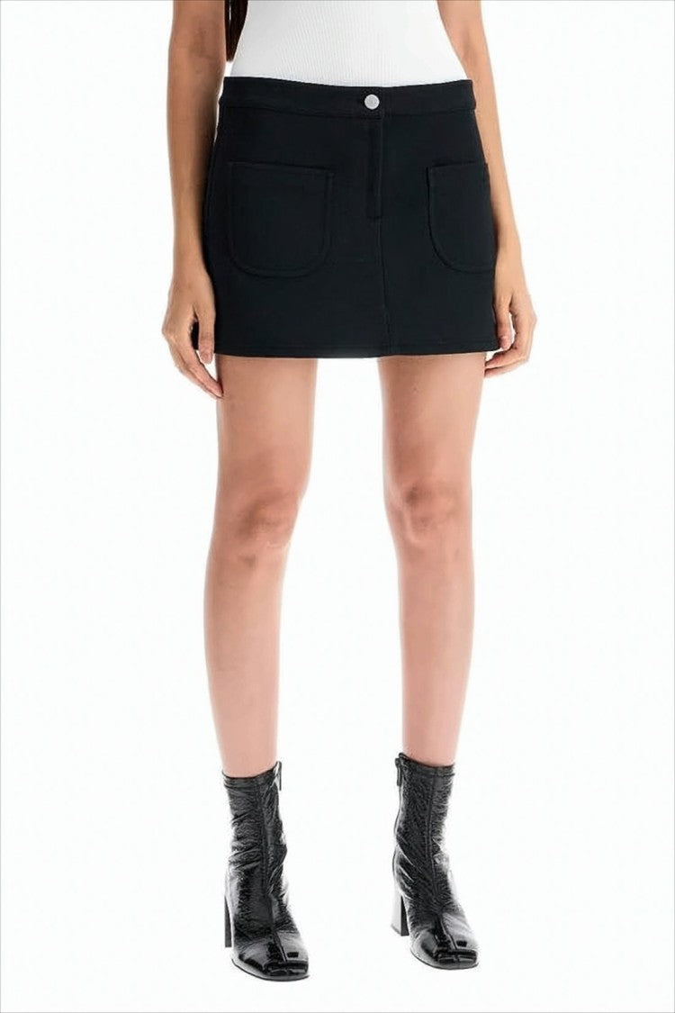 Structured Black Mini Skirt With Front Button Closure And Rounded Pockets