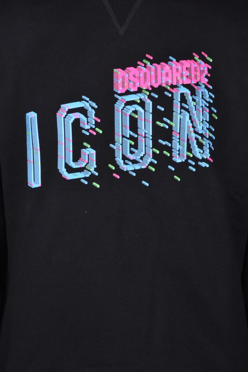 Classic Hooded Sweatshirt with Bold Graphic