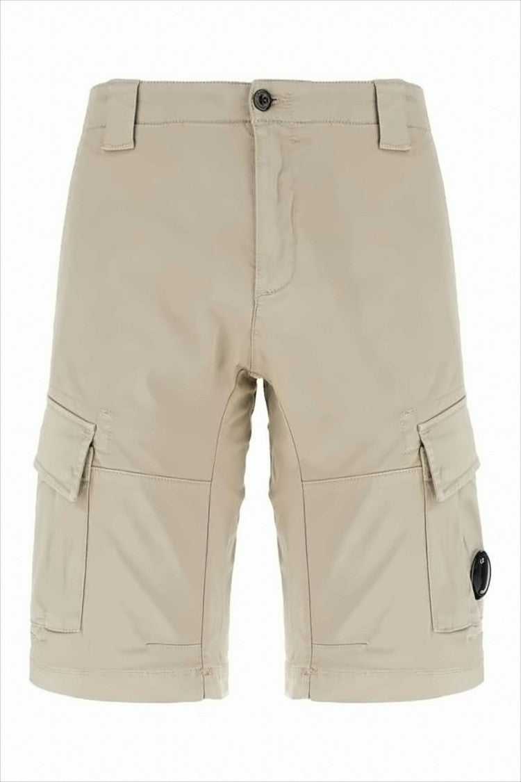 Tailored Fit Utility Shorts with Flap Cargo Pockets