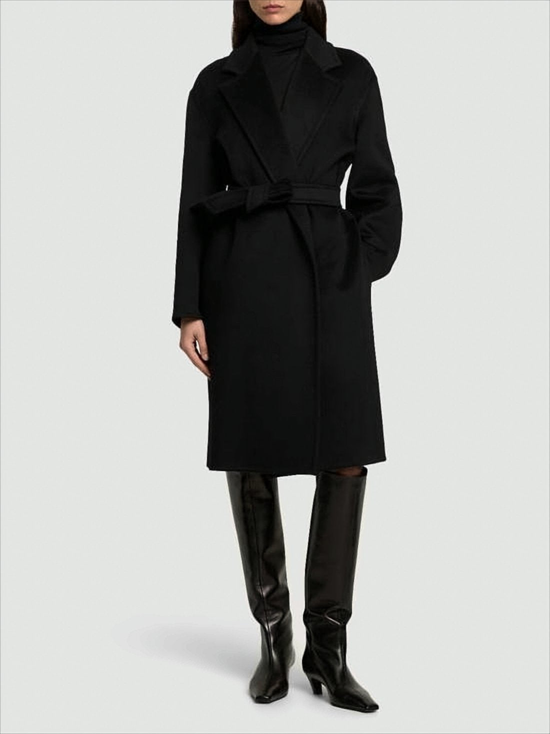 Knee-Length Tailored Cashmere Coat with Notched Lapel