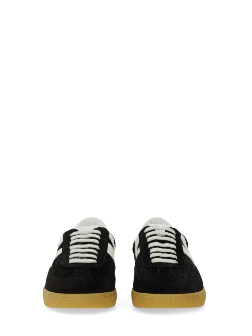 "Retro" Sneaker