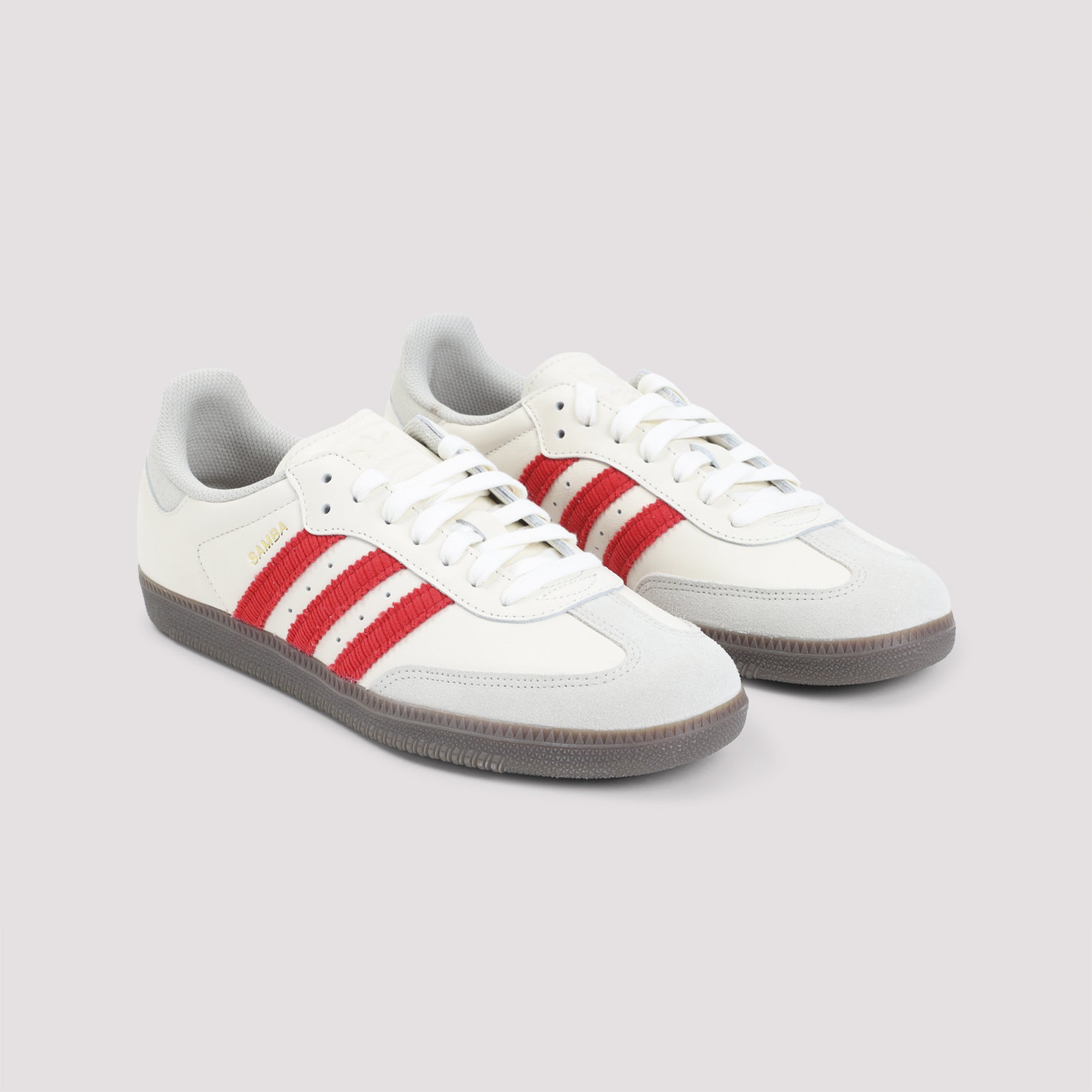 Low-Top Leather Sneakers With Bold Red Stripes