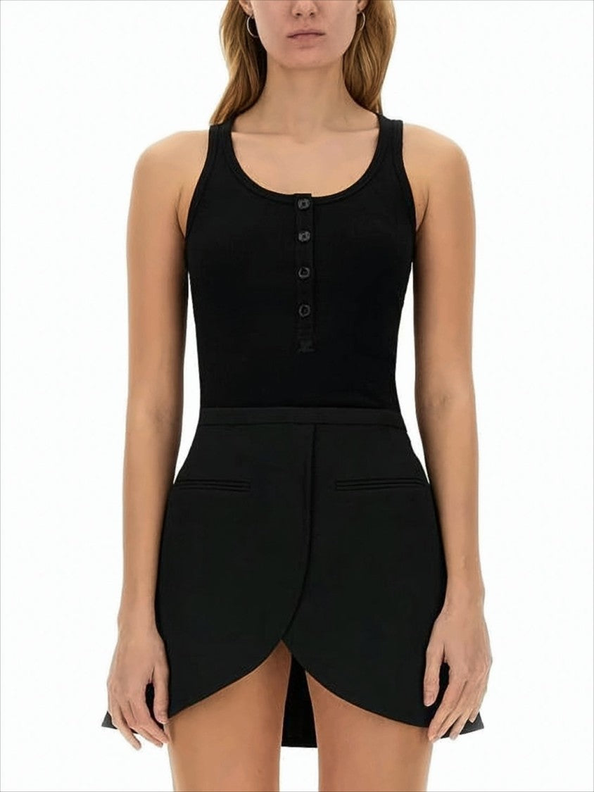 Scoop Neck Fitted Tank Top With Button Placket
