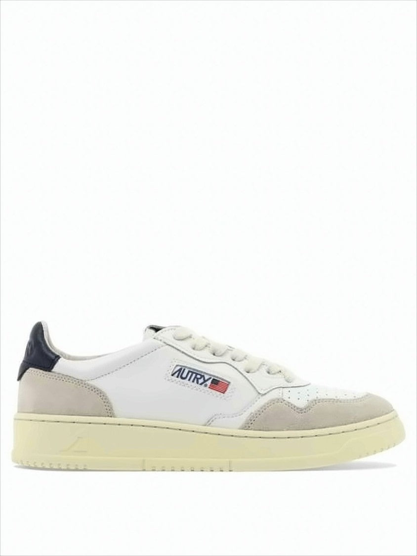 Low-Top White Leather Sneakers With Beige Suede Overlays