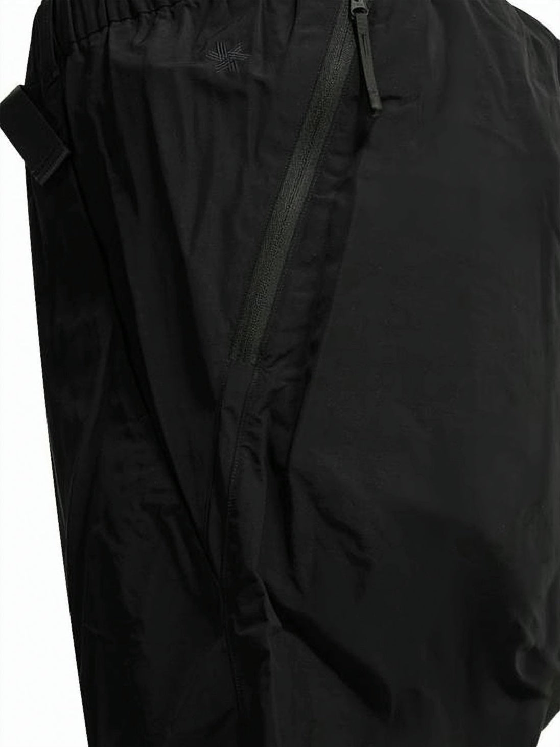 Black Minimalist Straight-Leg Buckle Jogger Pants