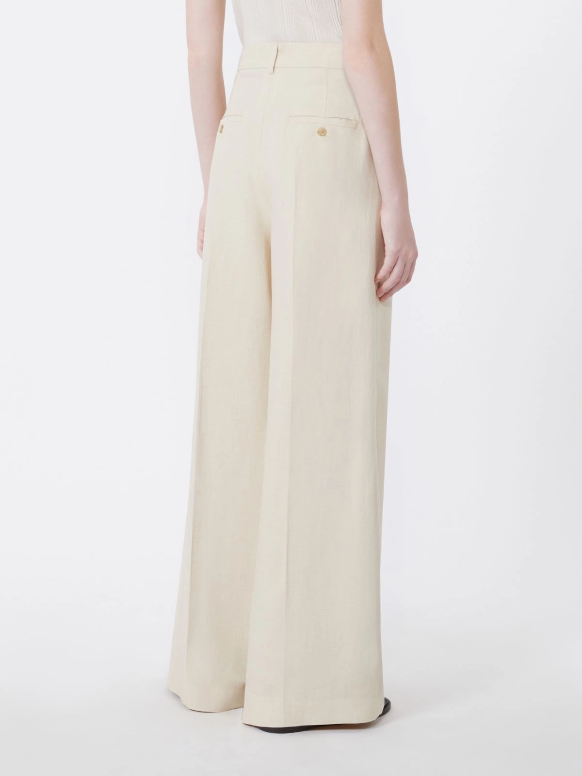 Pleated High-Waist Trousers with Wide-Leg Design