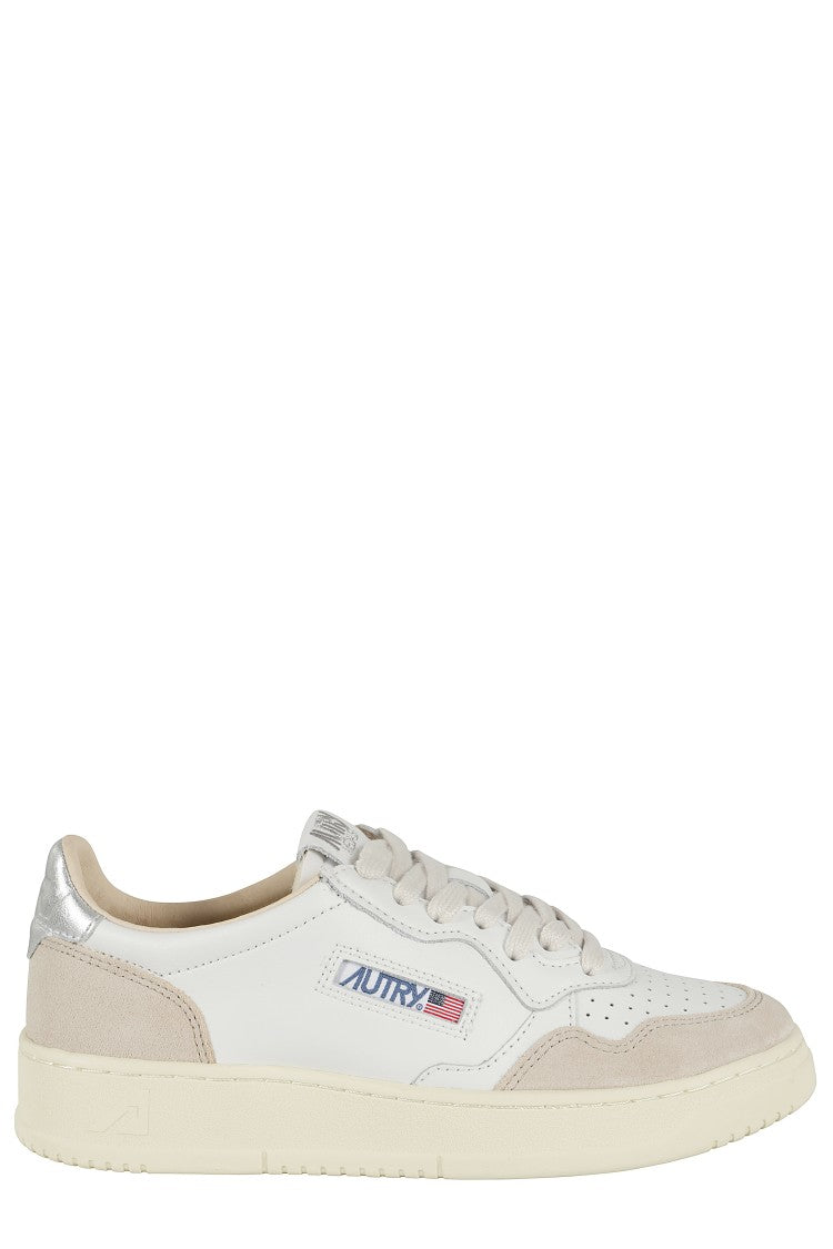 Medalist Low-Top Sneakers