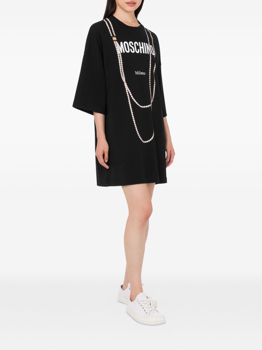 Loose-Fitting Black Silk