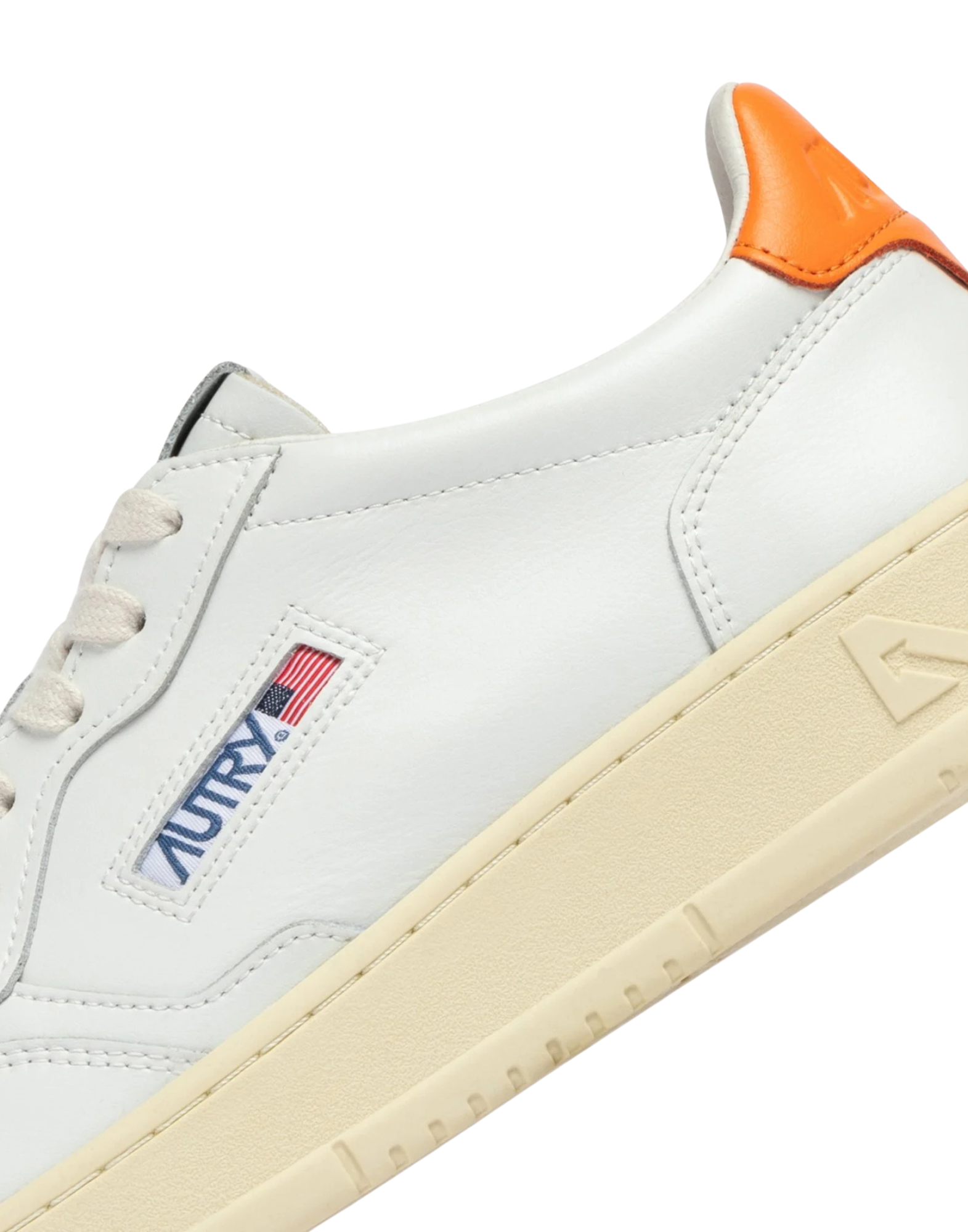 Medalist Low Men’s White/Parsimmon Sneakers