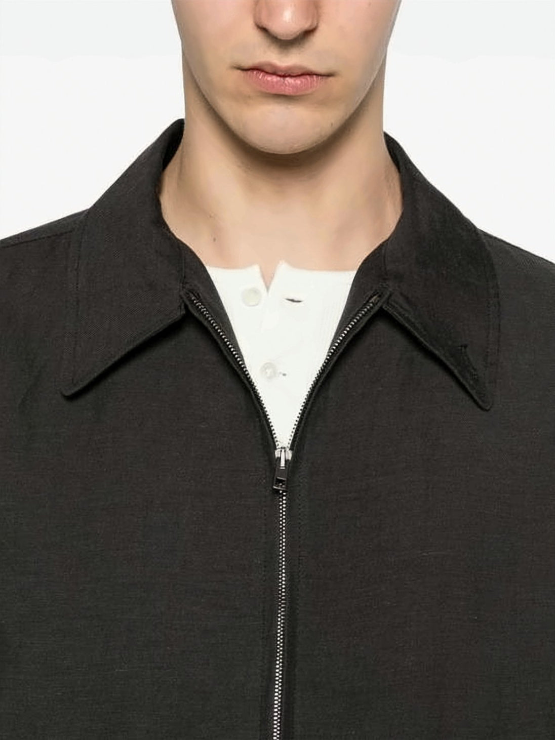 Cropped Black Jacket with Classic Collar