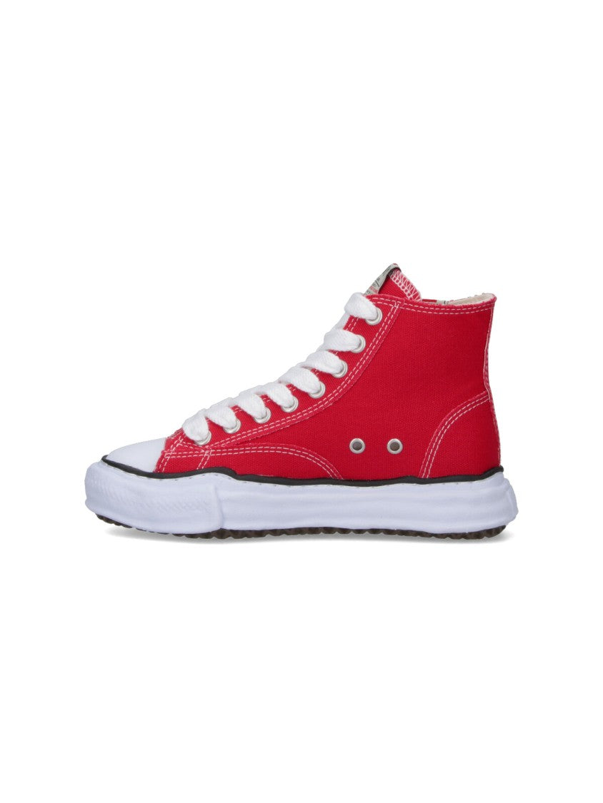 Low-Top Sneakers With Minimalistic Design