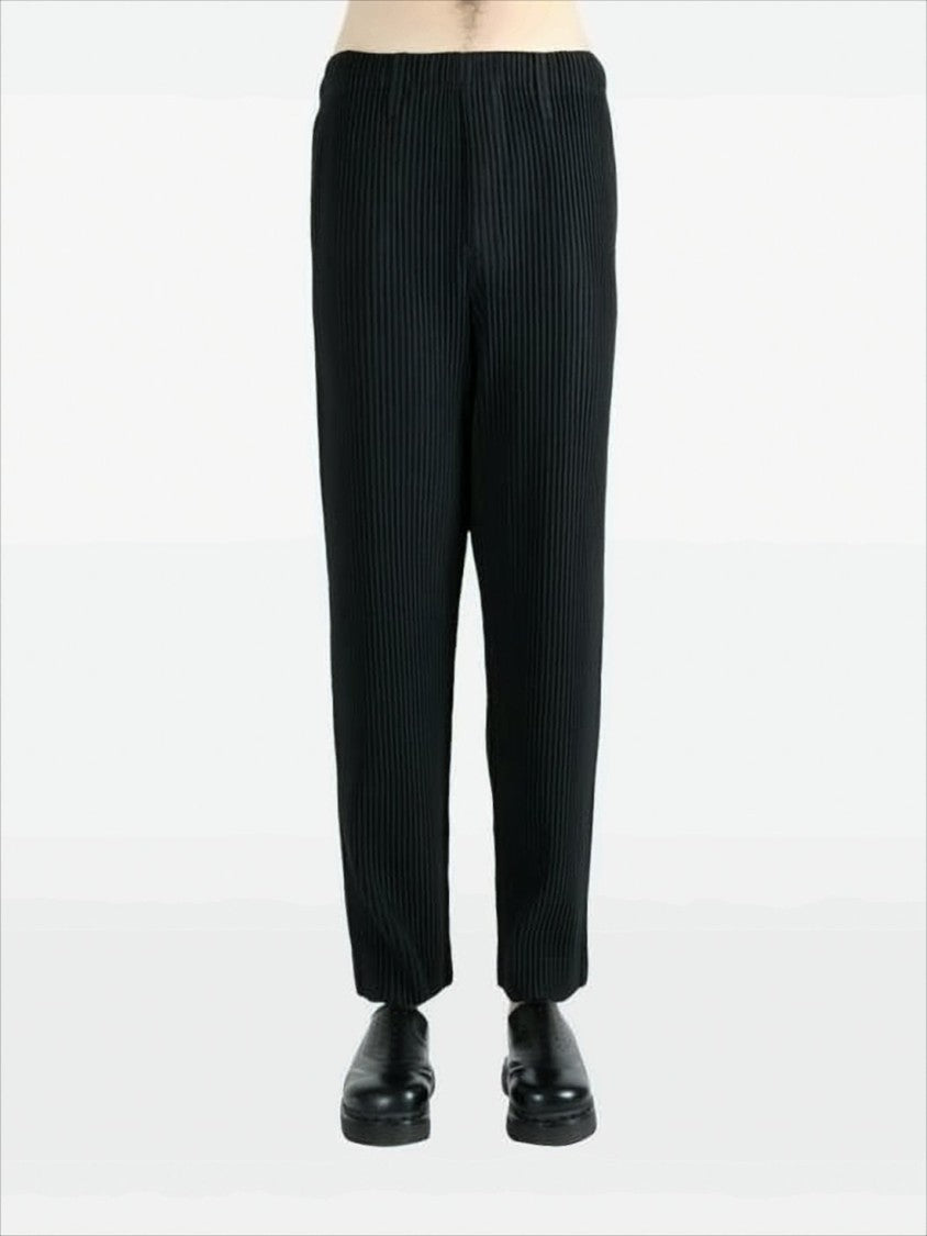 Pleated Design Pants With Straight Tapered Leg Silhouette