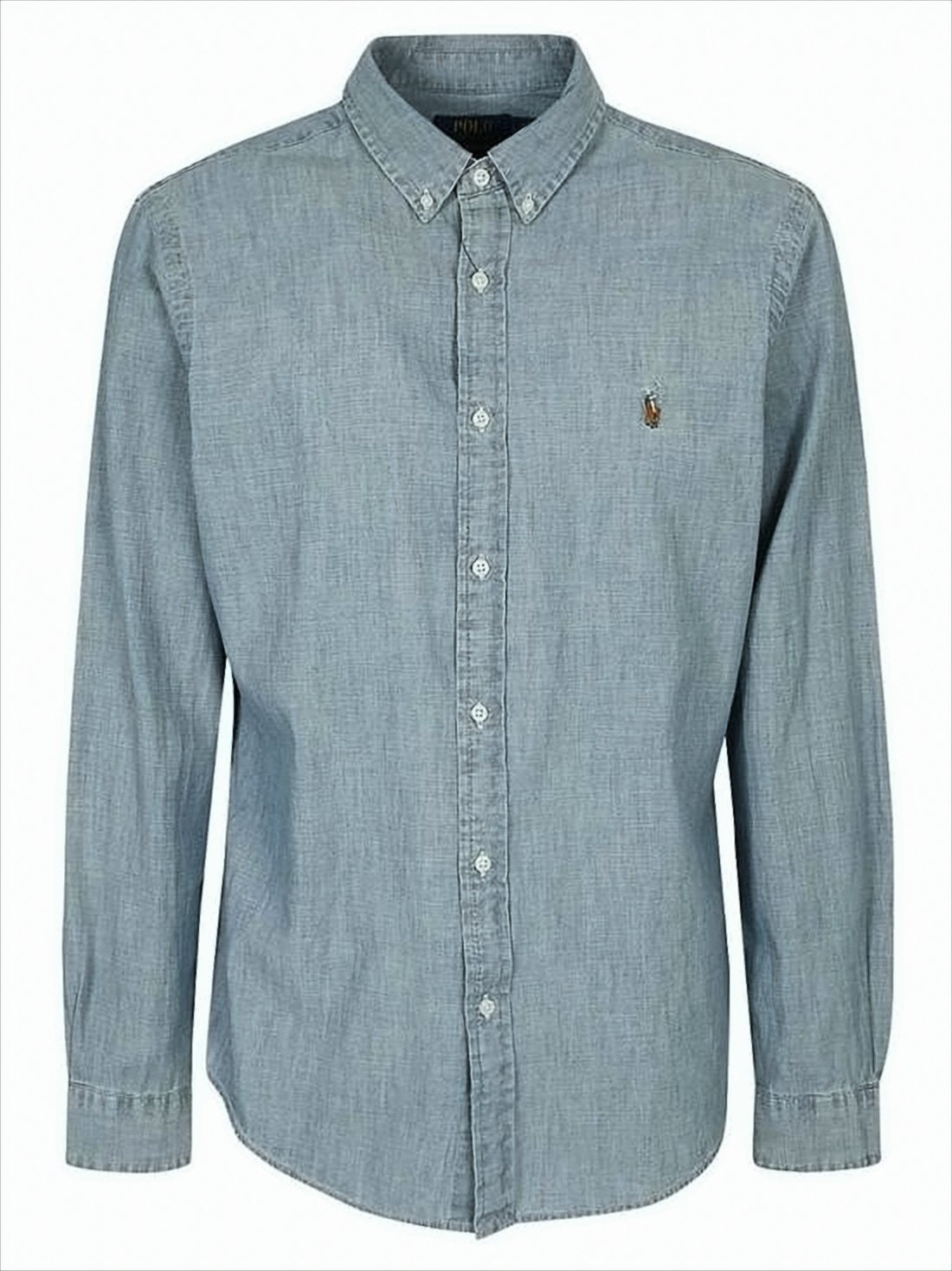 Classic Button-Up Shirt in Light Blue Chambray