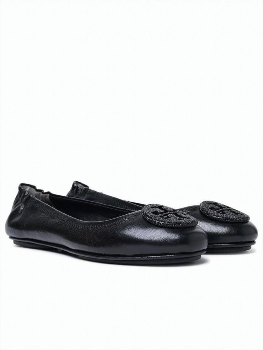 Lamb Leather Black Flat Shoes with Textured Emblem
