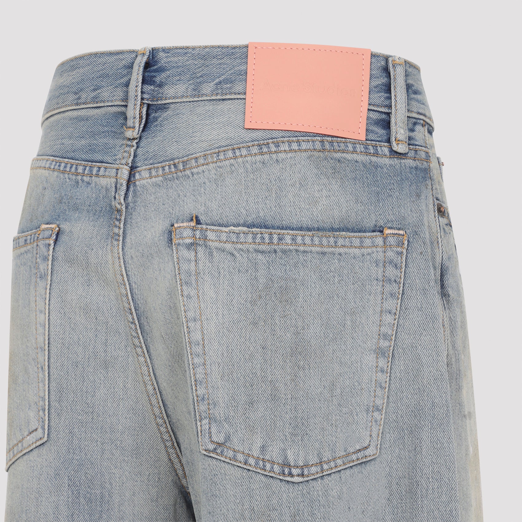 Wide-Leg Jeans With Faded Light Blue Wash