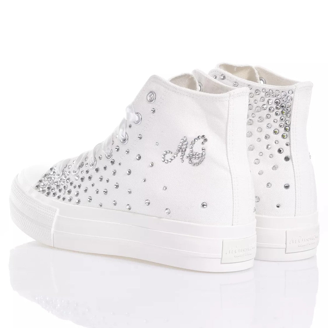 Airlines Platform White