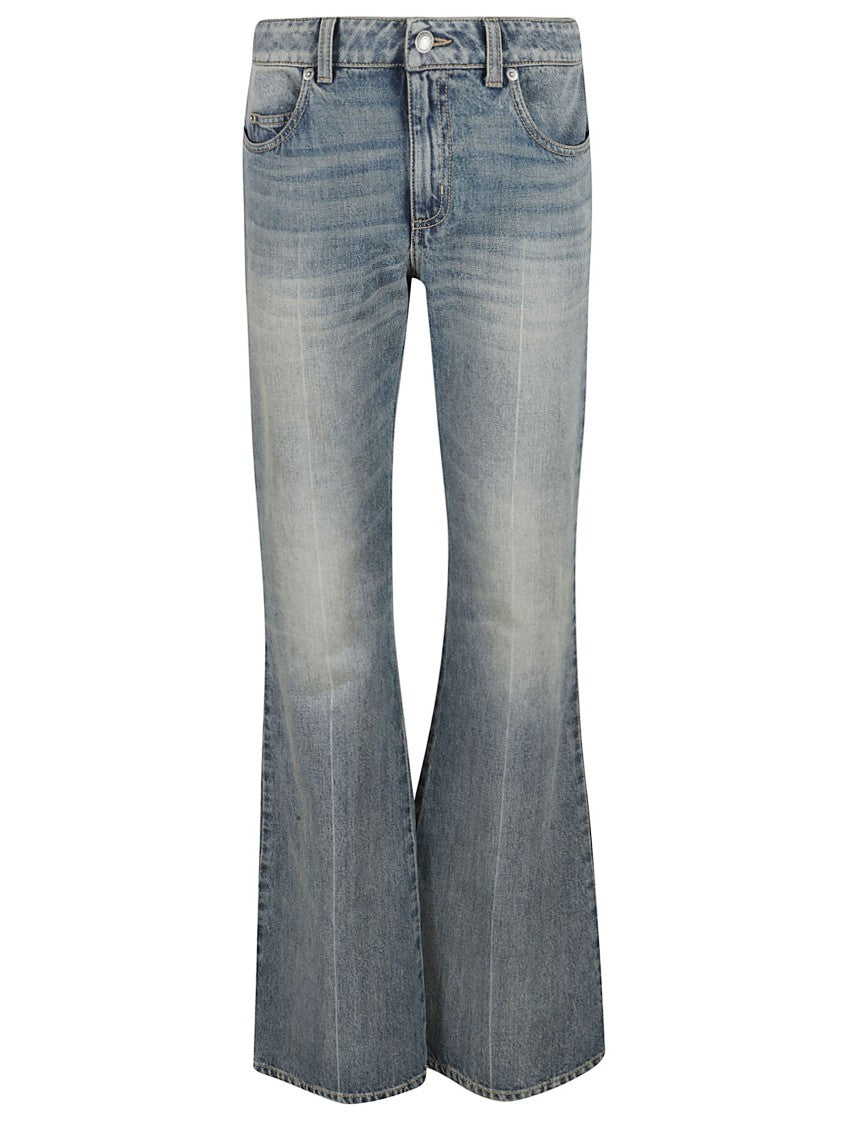 Flared High-Waisted Jeans With Vintage Appeal