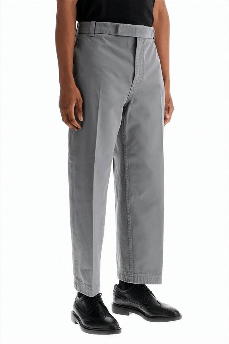 Straight Grey Pants with Mid-Rise Waist and Tailored Silhouette