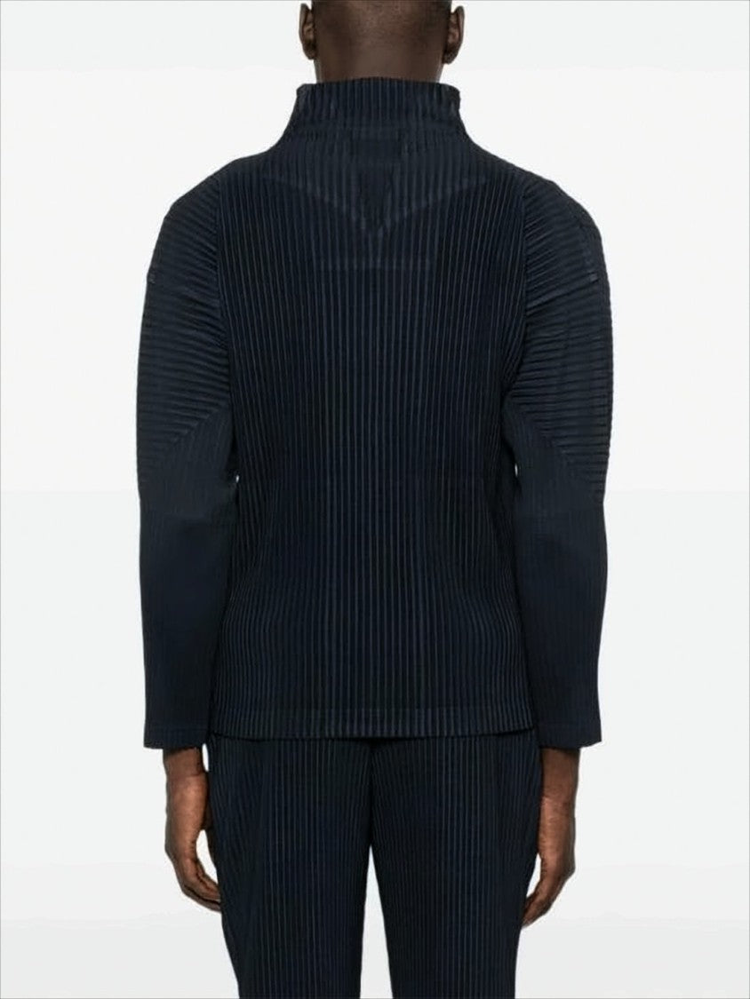 Textured Zip-Up Hooded Sweatshirt With Vertical Pleats