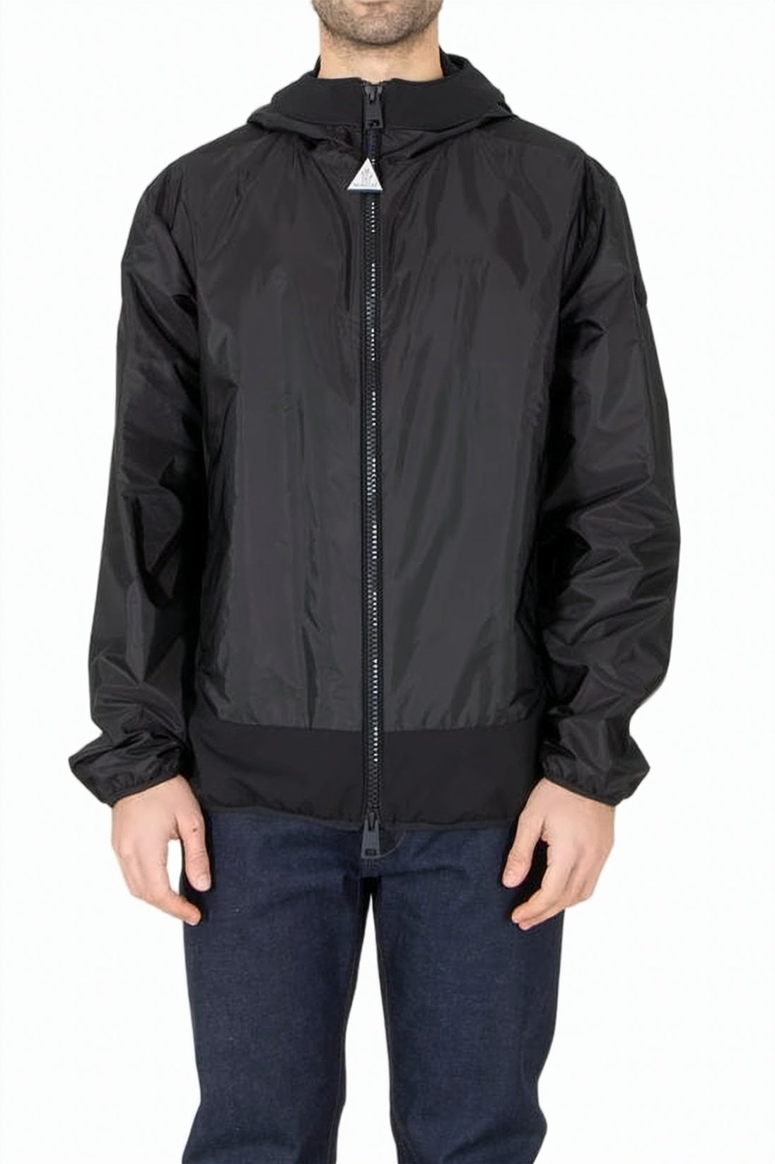 Fitted Black Jacket With Adjustable Waist And Hood