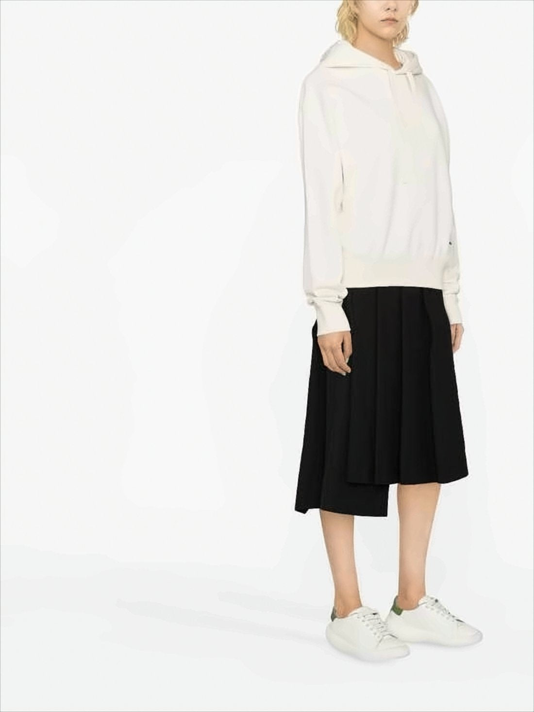 Minimalist Hoodie with Relaxed Fit and Drawstring