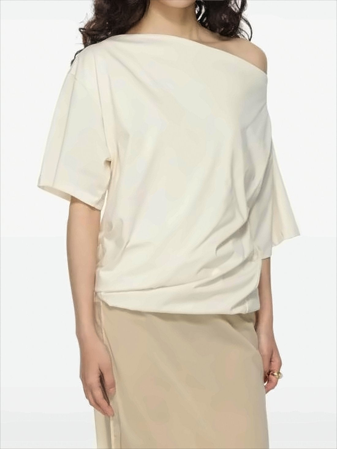 Asymmetrical Neckline Short-Sleeved Top in Organic Cotton