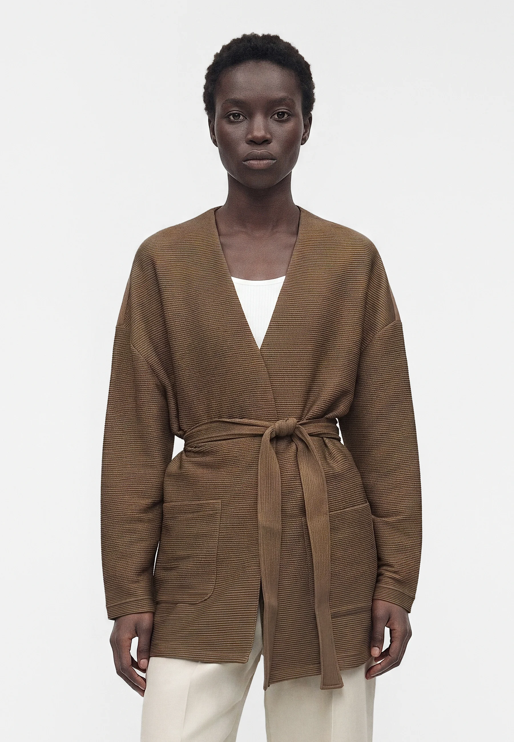 Ribbed Knit Jacket with Tailored Silhouette and Belt