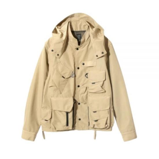 Utility-Design Beige Jacket with Front Pockets and Adjustable Cuffs