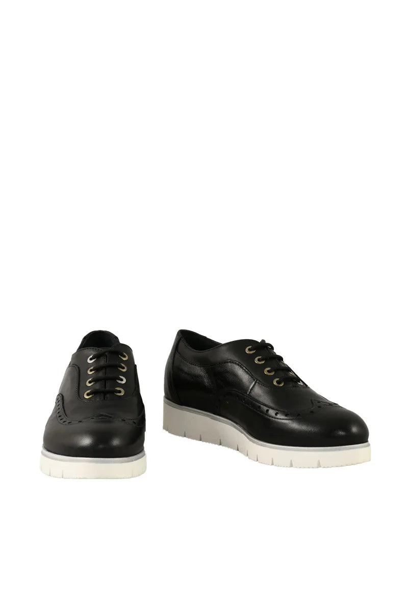 Leather Sneakers - Black